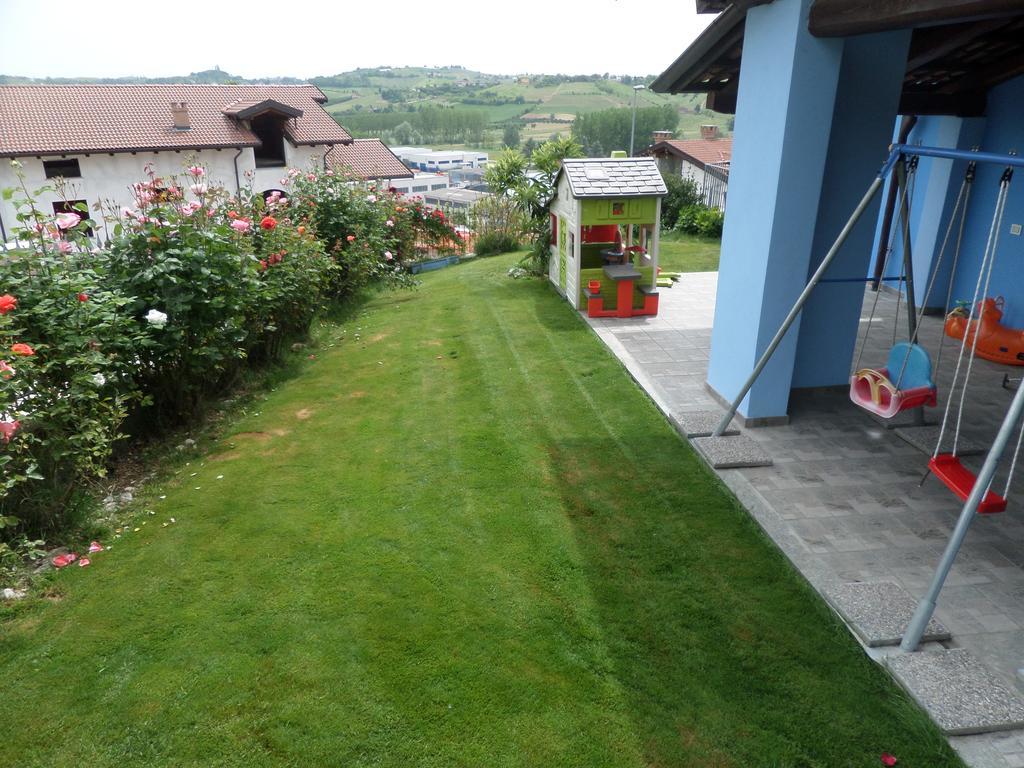 La Casa Blu Apartman Montegrosso dʼAsti Szoba fotó