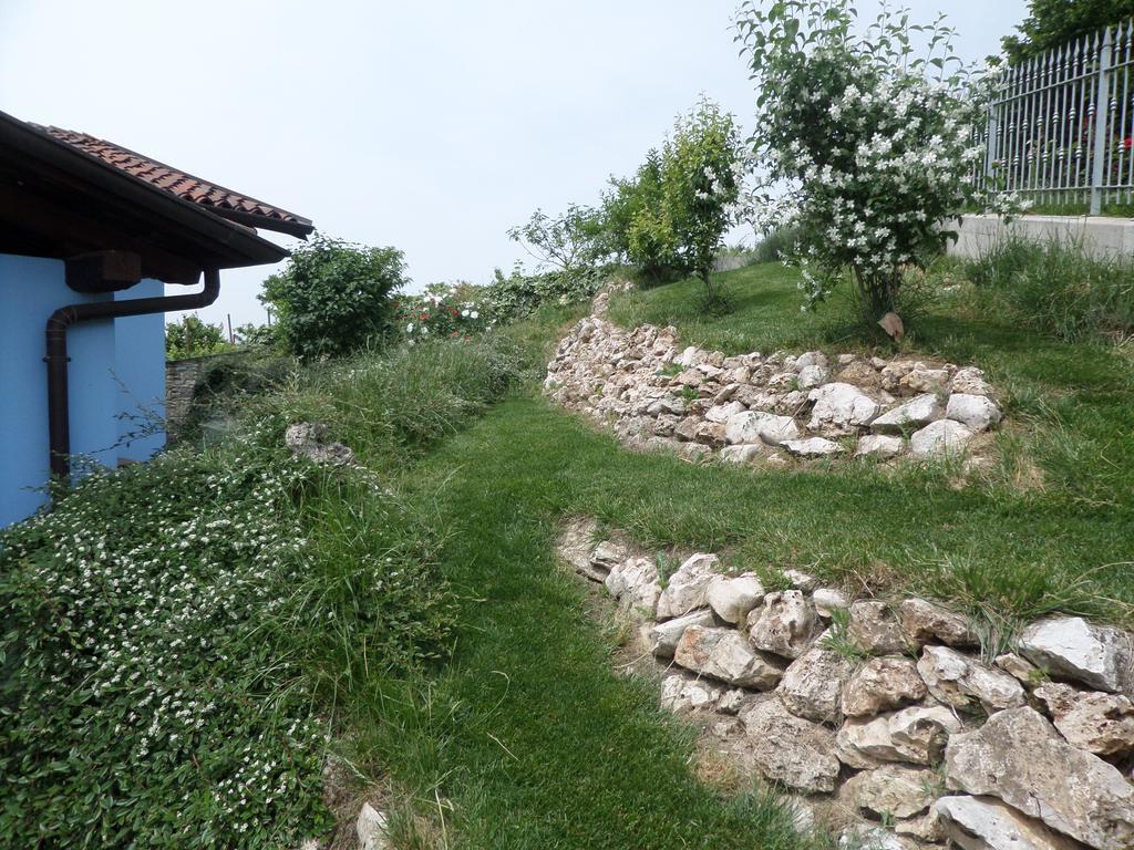 La Casa Blu Apartman Montegrosso dʼAsti Szoba fotó